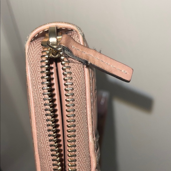 Gucci Pink Leather Wallet - Picture 8 of 10